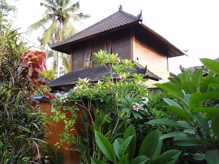 Recent Wood Two-storey House With Great View - Ubud