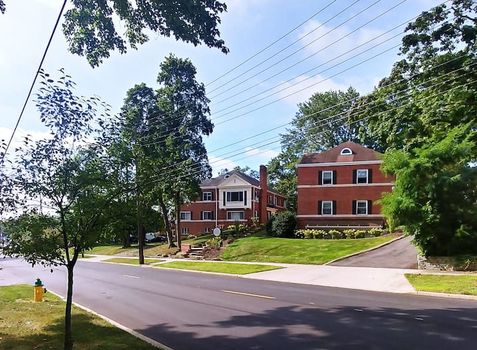 Vacation rentals & Airbnbs in Akron, OH cozycozy