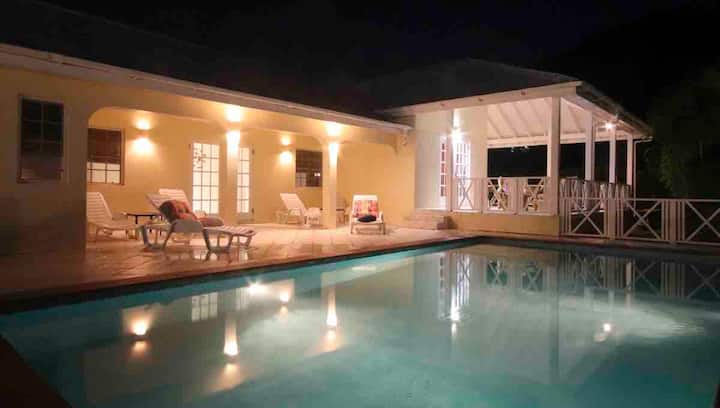 3 Bedroom Villa With Own Pool Near Jolly Harbour - Antigua and Barbuda