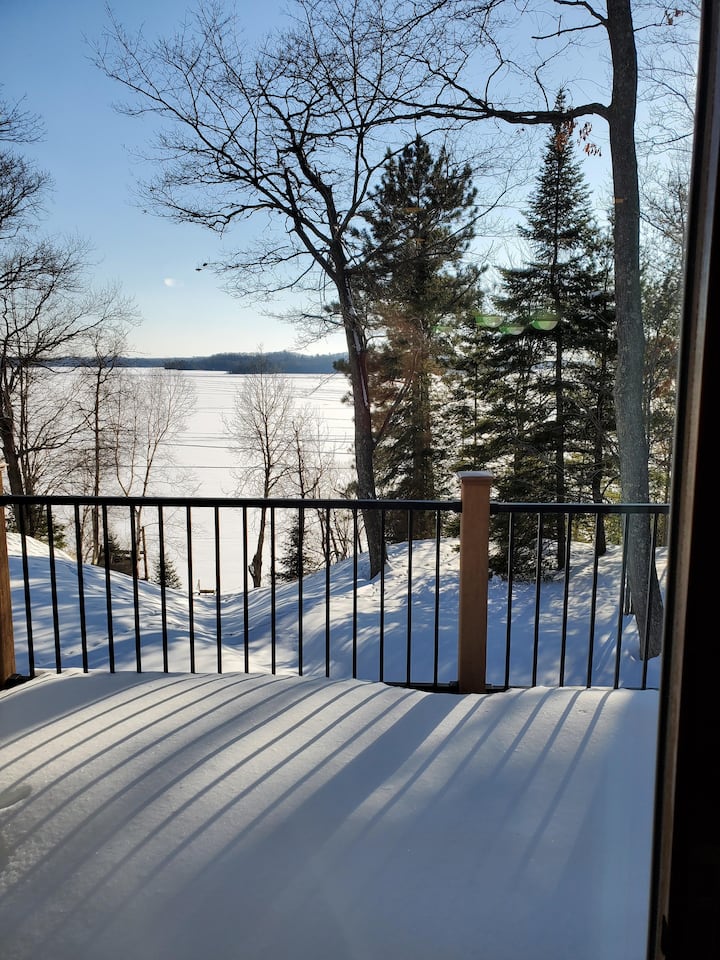 Cabin For Up To 4 Located On Lake Tomahawk! (303u) - Minocqua, wI