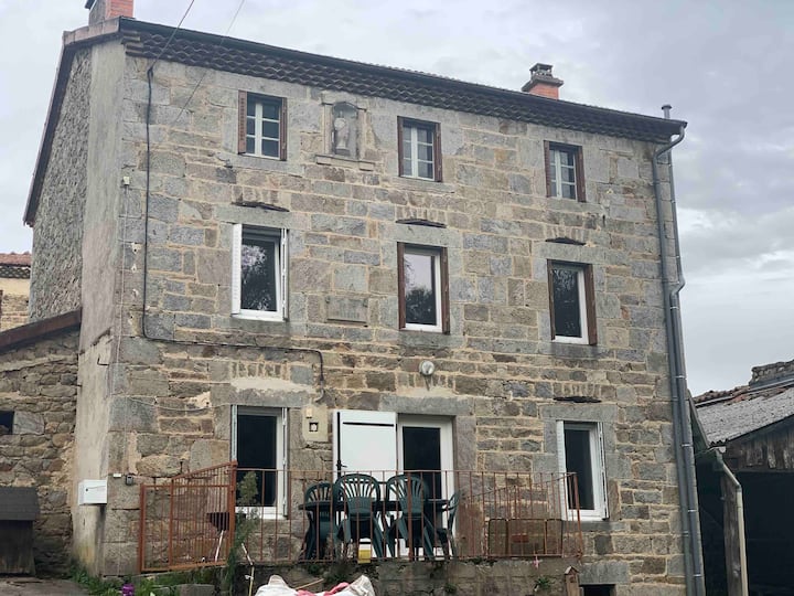 Maison Typique Auvergnate - Puy-de-Dôme