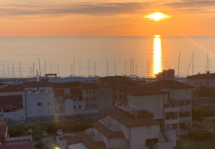 Appartamento Vista Mare: 10 Minutes From The Beach - San Vincenzo