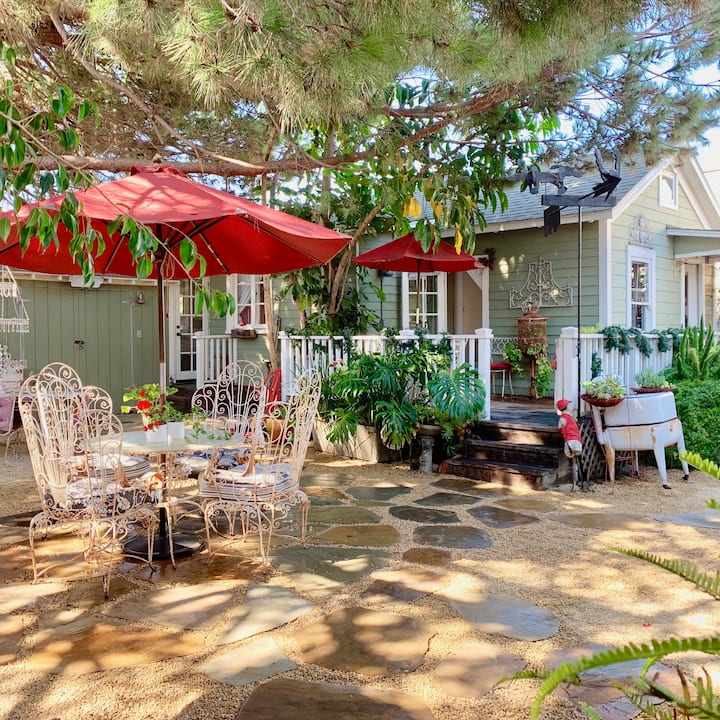 Bungalulu, A Secret Oasis - Santa Barbara, CA