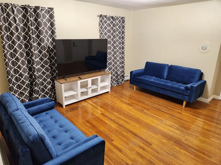 Lovely 2-bedroom Rental Unit - Londonderry, NH