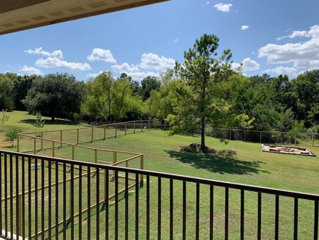 Bernhardt Winery, Plantersville airbnb, hotels and vacation rentals