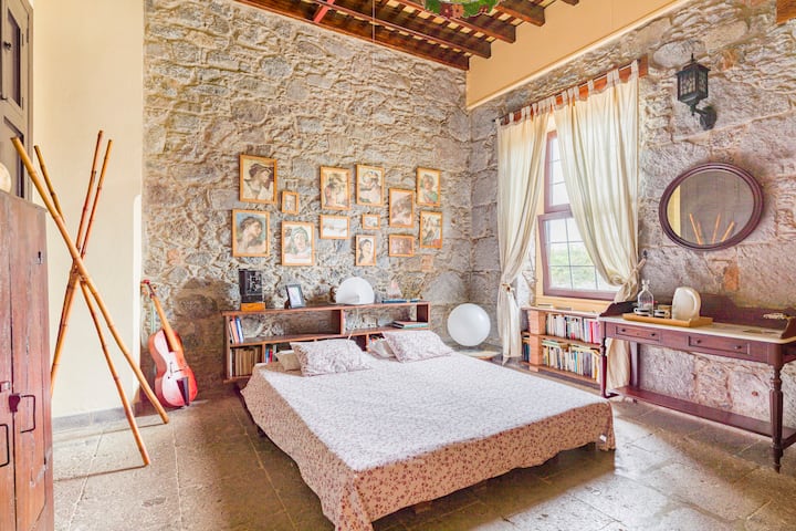 A Fabulous Room With Wifi In Villa Lilla - Moya