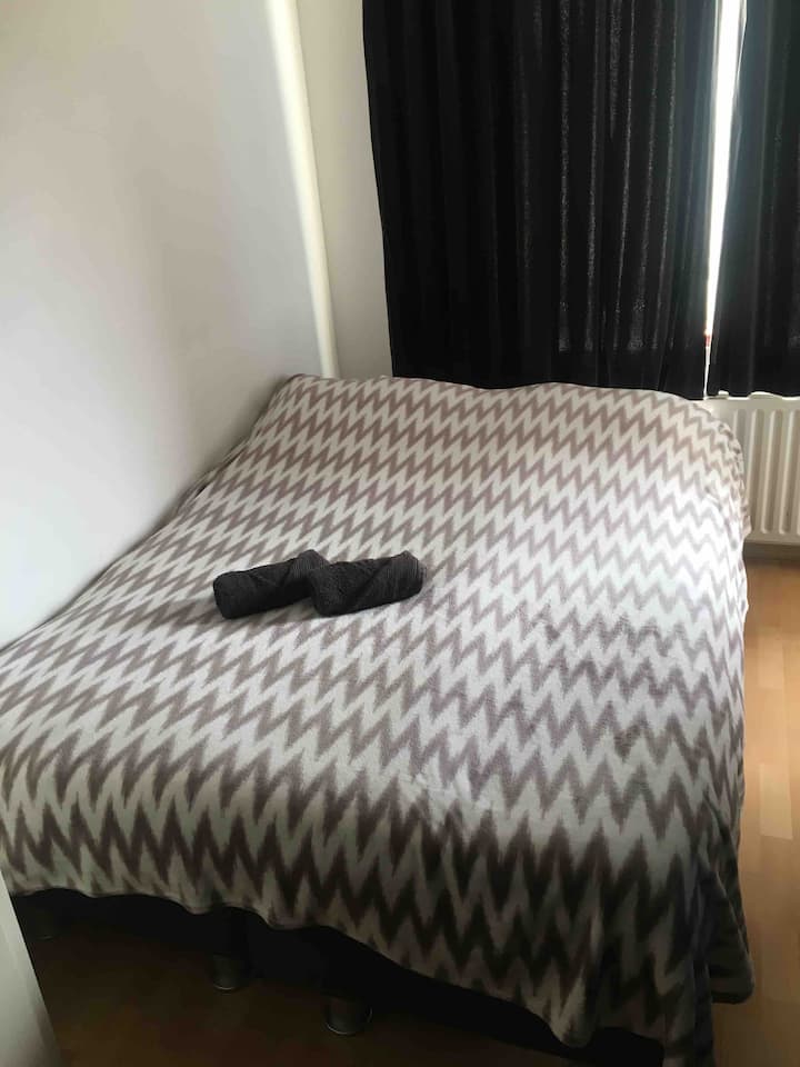 Private Bedroom In Apartment Close To City Centre - Groningen