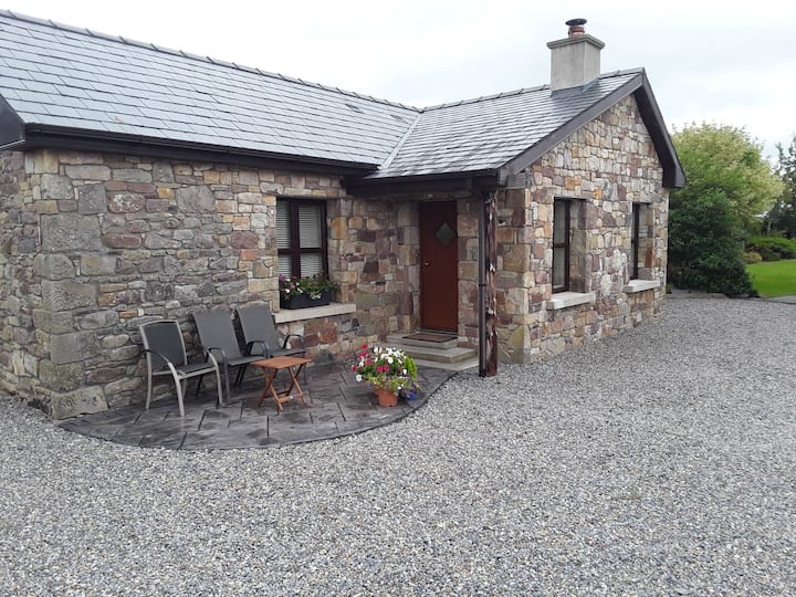 Cosy Cottage With Amazing Views  Of The Galtees - Cashel