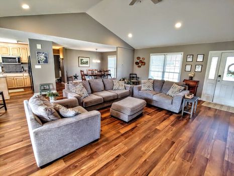 Crowders Mountain State Park, Kings Mountain airbnb, hotels and