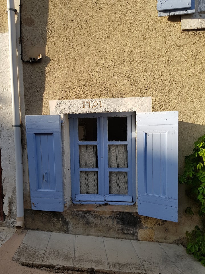 Maison Authentique De Village Provençal - Banon