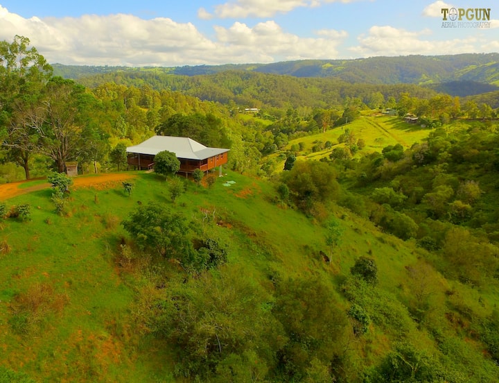 Belltree Ridge - Relaxing Private Rural Escape - Maleny
