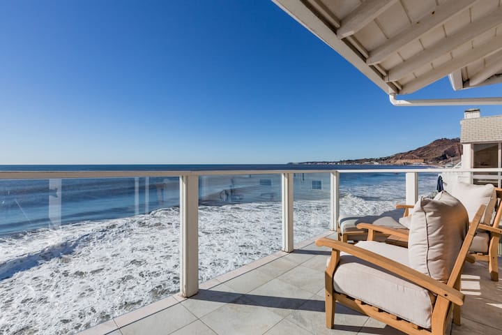 Premium Sunset Penthouse Ocean Front In Malibu - Malibú, CA