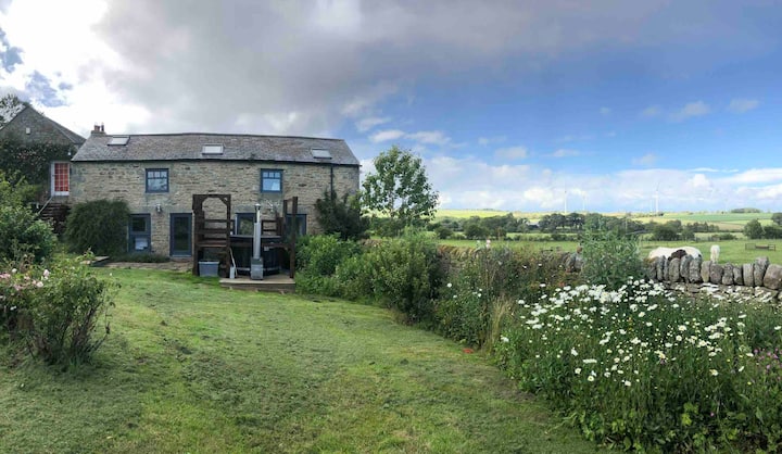 Spacious Cottage + Stunning Views - Northumberland