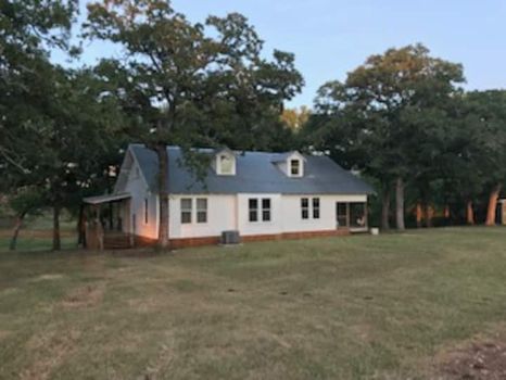 Top Airbnbs & Vacation rentals in Smithville, TX cozycozy