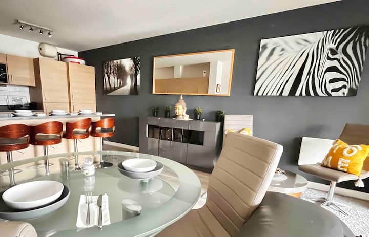 Stunning 3 Bedroom Penthouse - Colindale - London