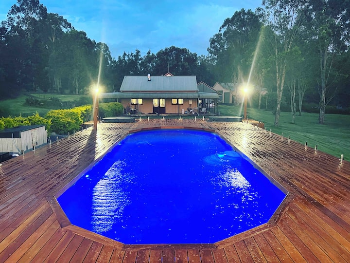 Luxury Homestead With Pool And Spa, Hunter Valley - Branxton