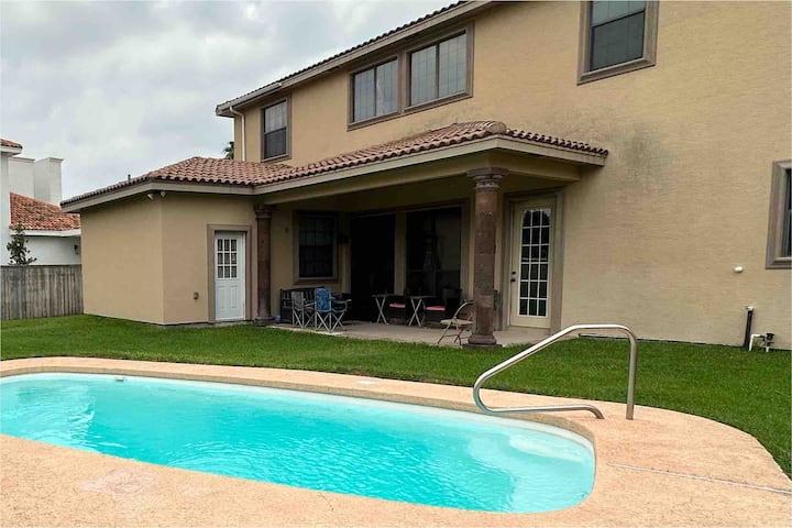 4br/5rr Spanish Home With Pool - Mission, TX