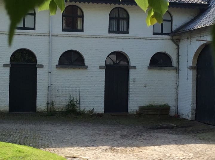 Logement Bucolique Dans Un Parc Privé - Tournai