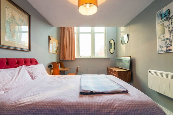 Superb Double Room In Manchester City Centre - 맨체스터