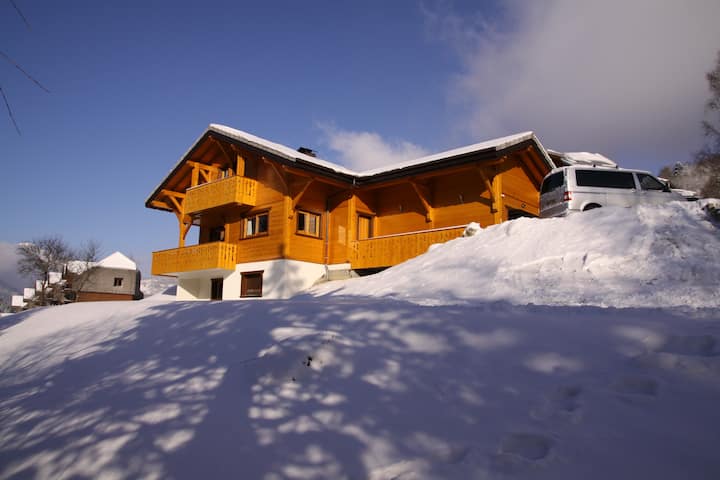 Chalet Aslan, Large Traditional Ski Chalet - Morzine