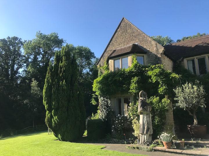 Woodland Retreat Near Longleat/frome, Somerset - Wiltshire