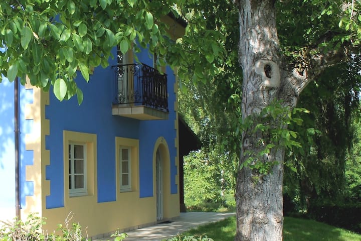 Casa Rural Con 3 Dormitorios En Nava, Asturias. - Nava