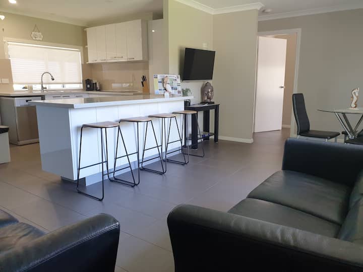 Home Away From Home. Close To Beach & Attractions - Hervey Bay