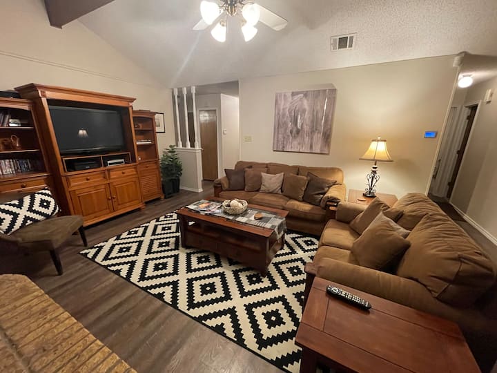 Perfect North Fort Worth Location! - Fort Worth, TX