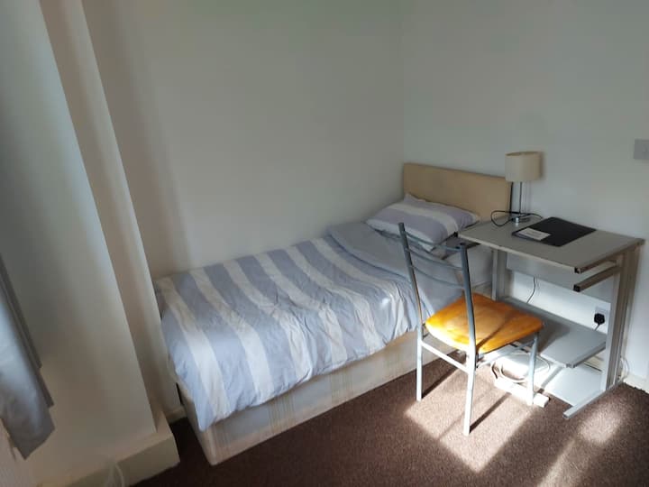 Single Room For Single Occupant Shadwell - Londra