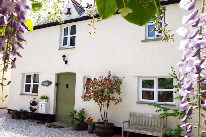 Vale View Cottages -The Coach House - Prestatyn