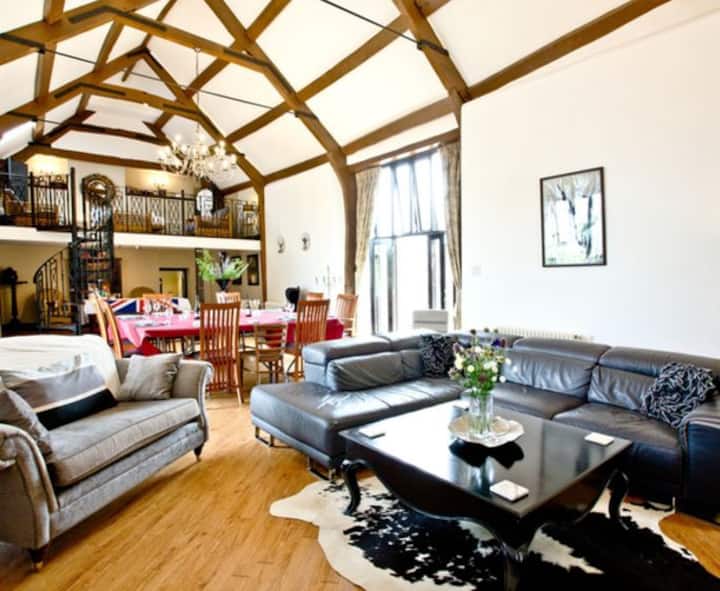 The Great Long Barn Somerset Festive Stays Frm £7k - Taunton