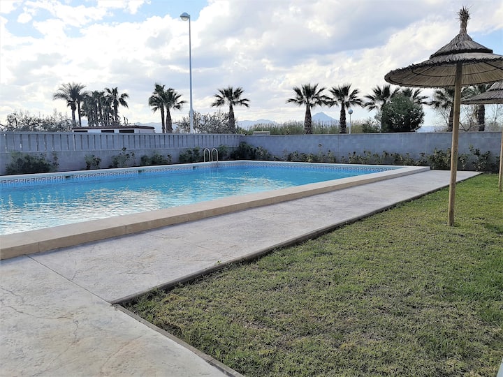 Cerca De La Playa Con Garaje+piscina+terraza!! - Piles