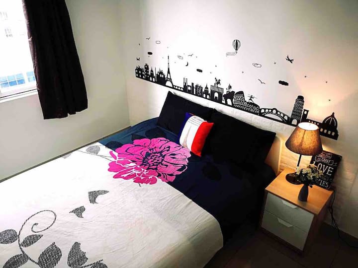 【Hot】【pool-view & Seaview Family Suite】mb Homestay - Punggol