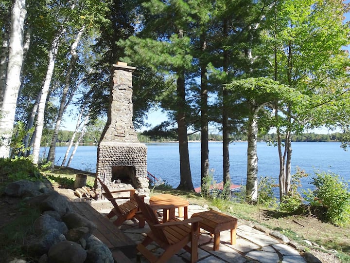 ★Serene Lakefront Family Oasis★ | Fire Pit | Views - Tupper Lake, NY