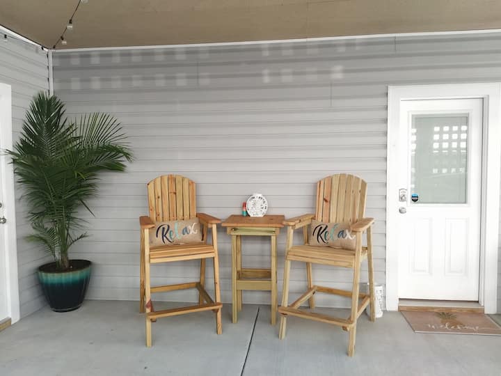 The Hideawave (Guest Suite With Private Entrance) - Nags Head, NC