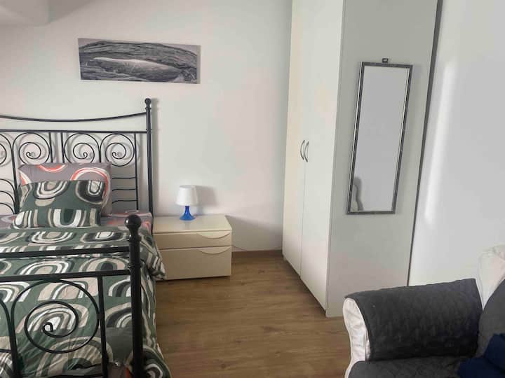 Well Furnished Room In A Nice Area In Brussels1 - Zaventem
