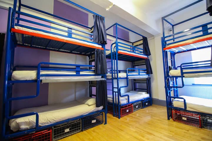 1 Bed In 15 Bed Female Dorm - London's No 1 Hostel - Harrow