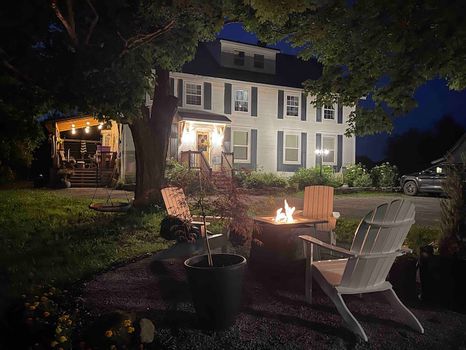 Compare cheap apartments in Sussex, NB, Canada by cozycozy