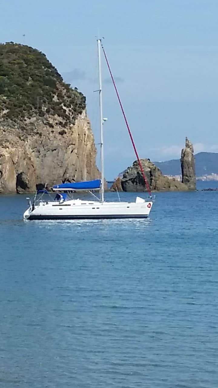 Ponza, Palmarola E Ventotene In Barca A Vela. - Terracina