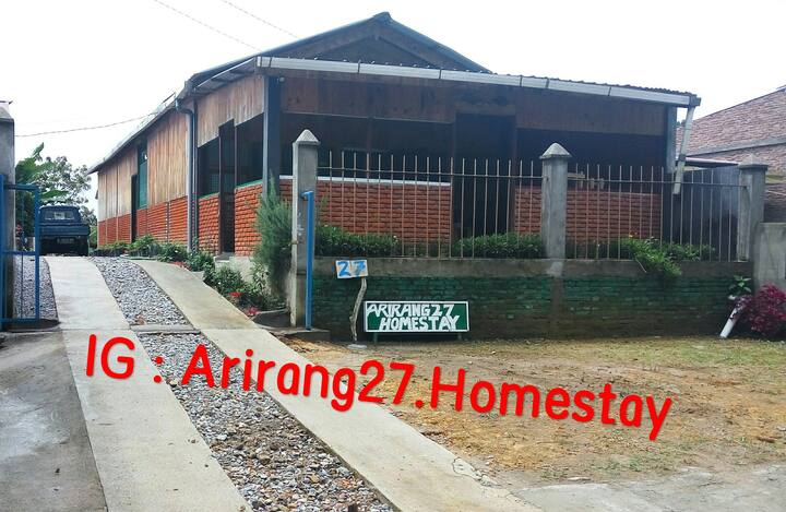Arirang-27 Homestay Room.1 Budget Accommodation - Muara