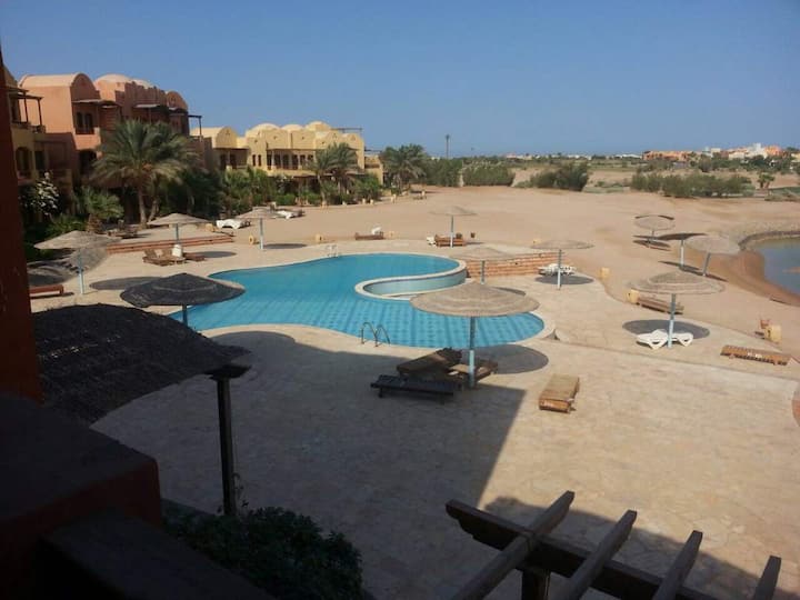 Gr150 3bd Duplex In West Golf, Gouna,swimming Pool - Hurghada