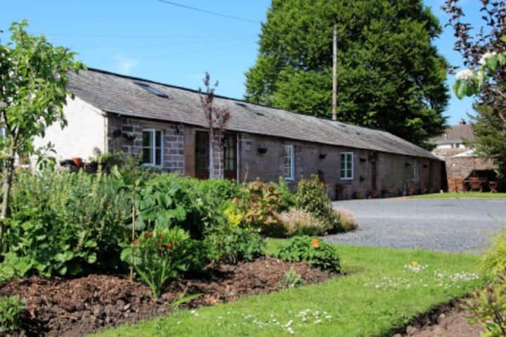 Pennine Lodge, Former Fruit Store To The Castle - Glenridding