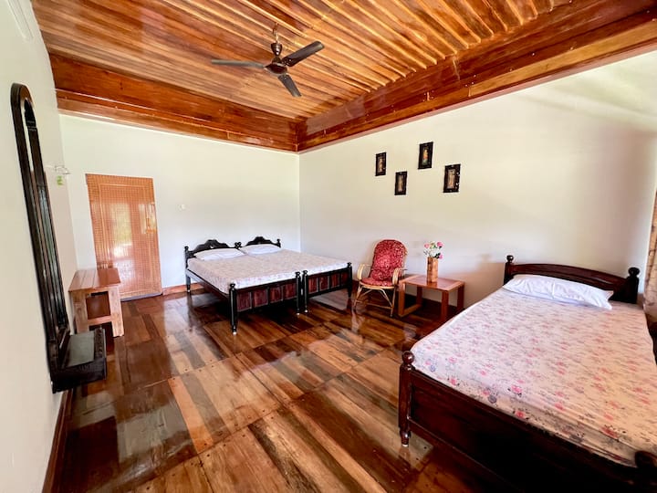 Group Of 6-8 Guests Only - Rosewood Stay - Kodagu