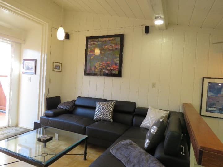 Carriage House:  24th Bart Garage & Sunny Deck - Daly City