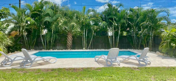 House W/heated Pool  Close To Vanderbilt Beach - Floride