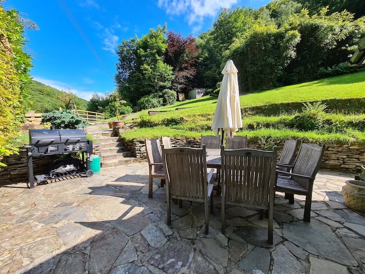 Remote River Cottage 1acre +Pool (May-sep)+hot Tub - North Devon District