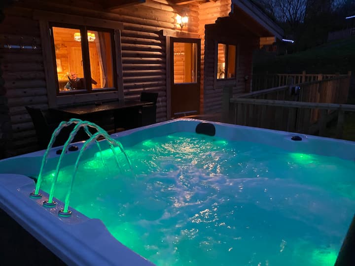 The Hayloft @ River Garry Lodges With Hot Tubs 🍾🥂 - Blair Atholl