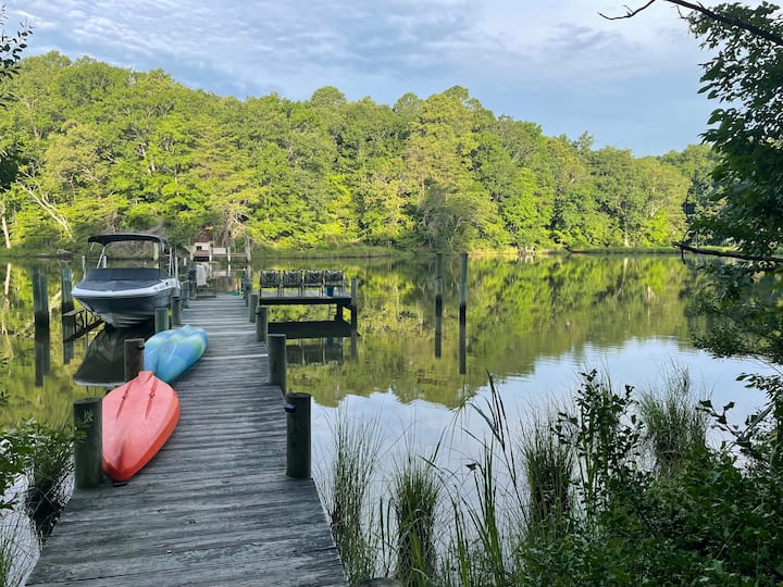 Spacious And Private Waterfront, Sleeps 10 - Maryland