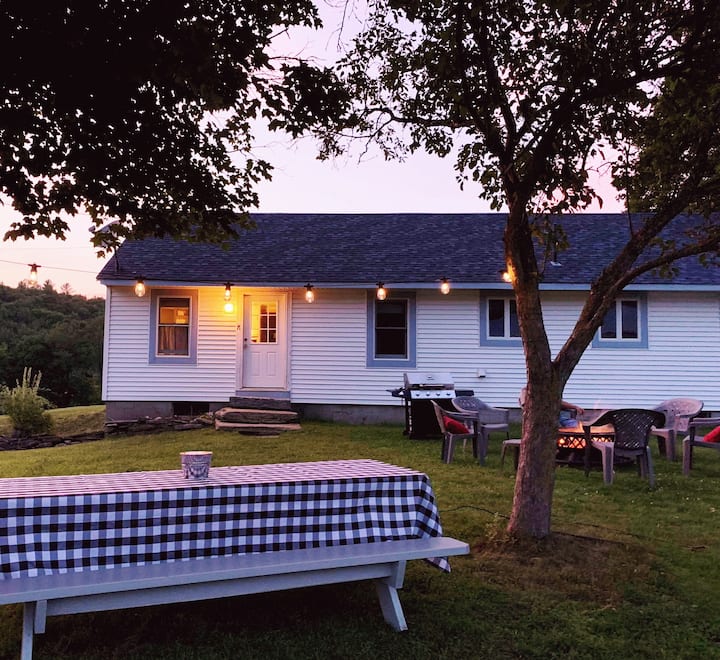 Adams Farm-"the Little Farmhouse" - Vermont