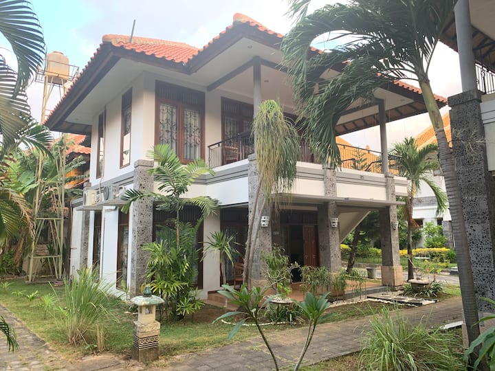 Villa D'lima Garden Floor - Denpasar